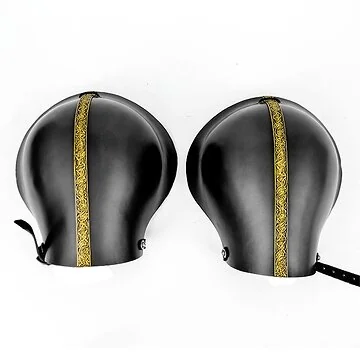 Huscarl Pauldrons (Shoulder Armour)